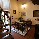 Κατάλυμα σε φάρμα Dei Papiri Fonte Ciane