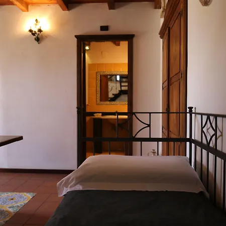 Gospodarstwo agroturystyczne Dei Papiri Fonte Ciane *