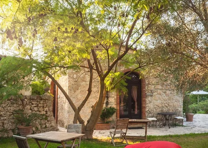 Κατάλυμα σε φάρμα Dei Papiri Fonte Ciane *