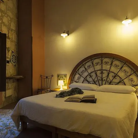 Dei Papiri Fonte Ciane * Συρακούσες