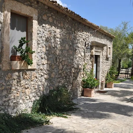 Κατάλυμα σε φάρμα Dei Papiri Fonte Ciane *